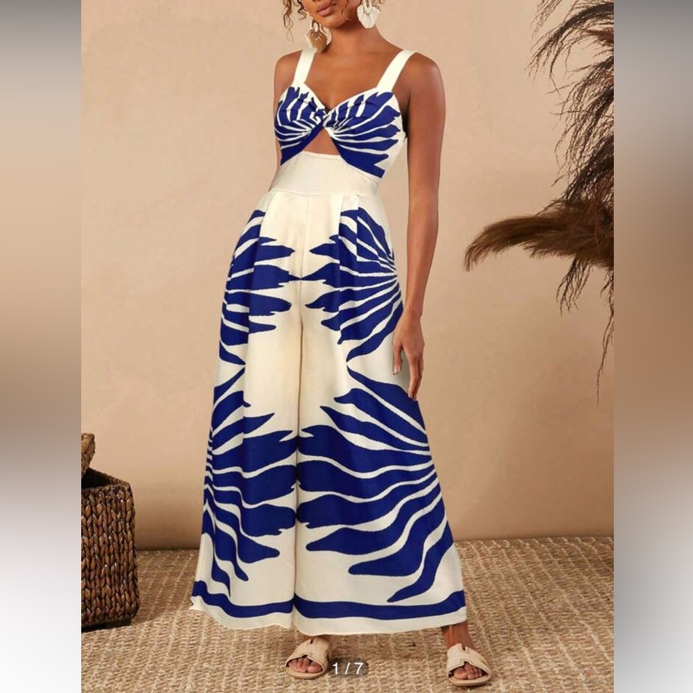 Shein Elegant Cream and Navy Keyhole Jumpsuit,  medium, NWT